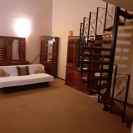 Hotel Lexus - Fost Cosmin Arad Ngoại thất bức ảnh