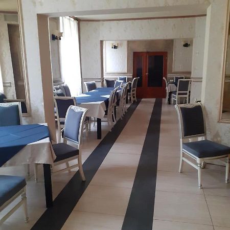 Hotel Lexus - Fost Cosmin Arad Ngoại thất bức ảnh